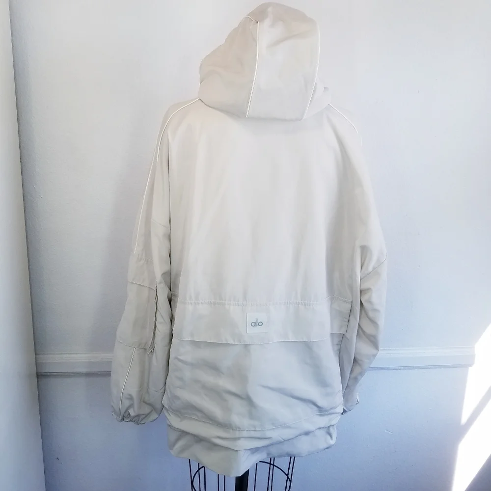 Alo Yoga | Womens Legion Pullover Hood, size‎ Large